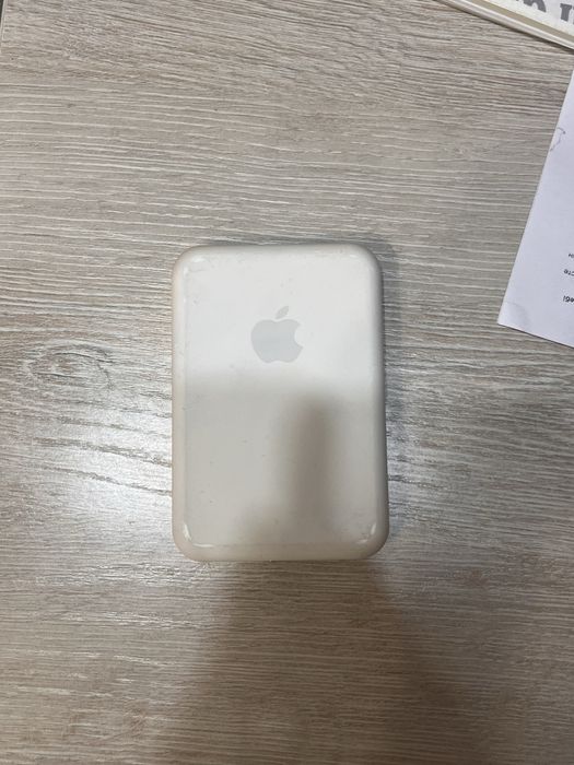 Magsafe зарядник