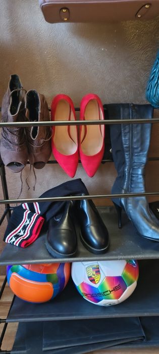 Кожаная обувь и сумки