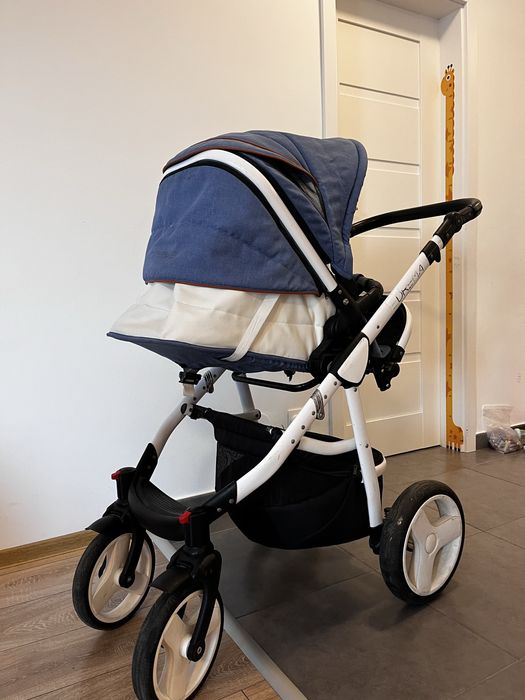 Carucior E -Drema Breva 3 in 1  in stare foarte buna