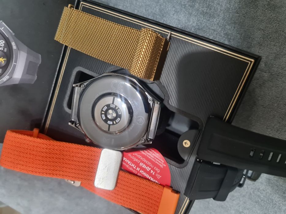 Продам смарт часы Huawei GT5 Pro