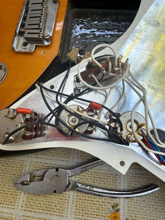 Fender stratocaster usa