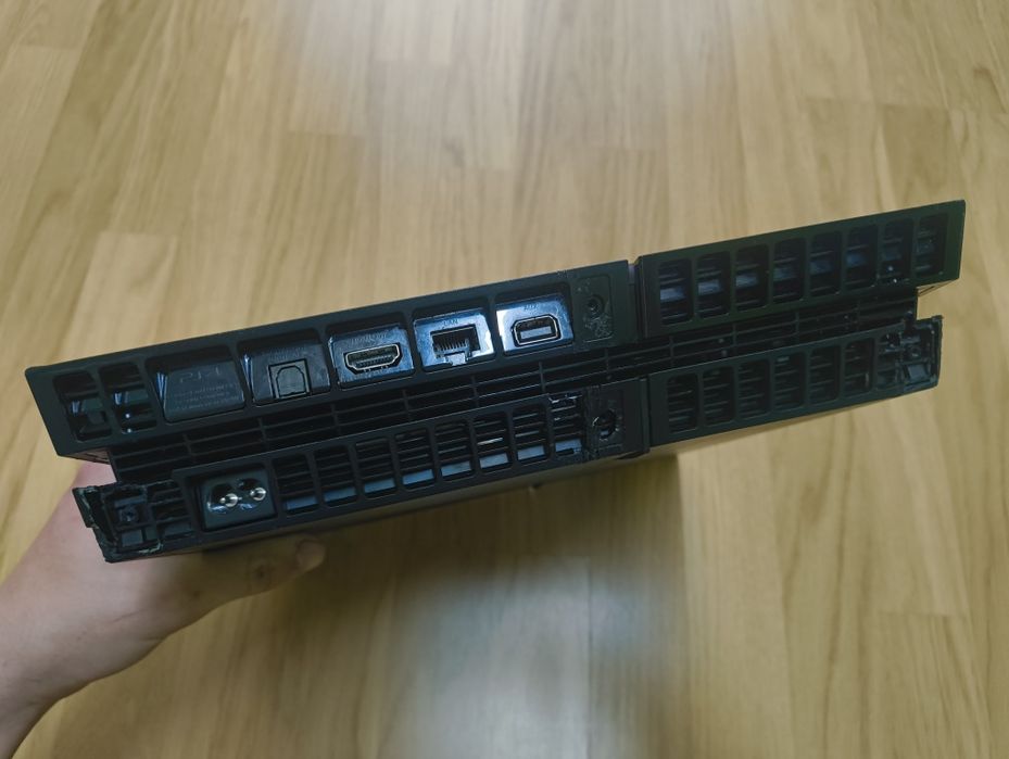 ps4 pentru piese