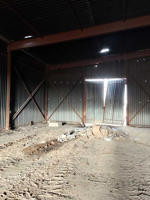 Сдается в аренду ангар площадью 256 м²