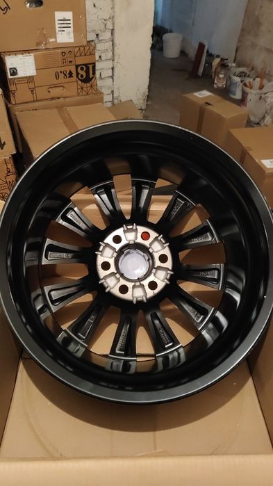 Тойота 300 новые оригинал 20е