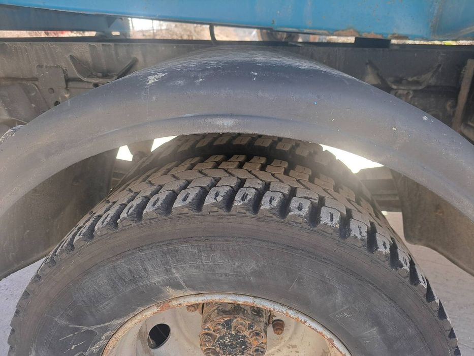 МЕРЦЕДЕС 814    140К.С.