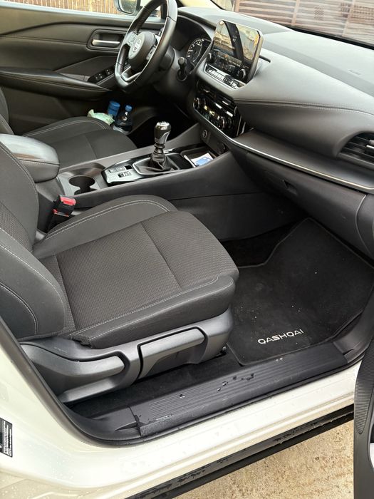 Vind sau schimb Nisan Qasqai din 2022 cu Daster din2022/2023 dizel