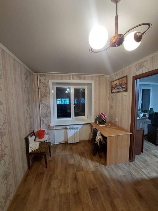 Продам 2хком квартиру район Гор.парка.