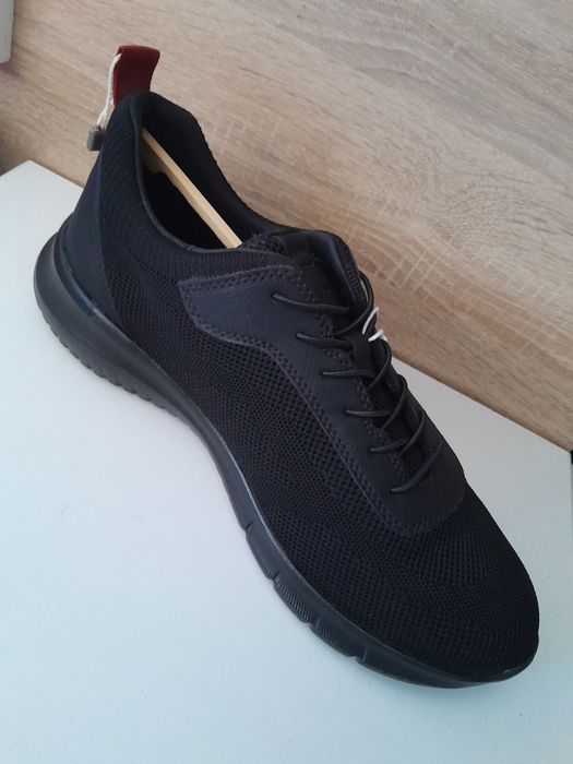 Geox negri sau gri marimea 41