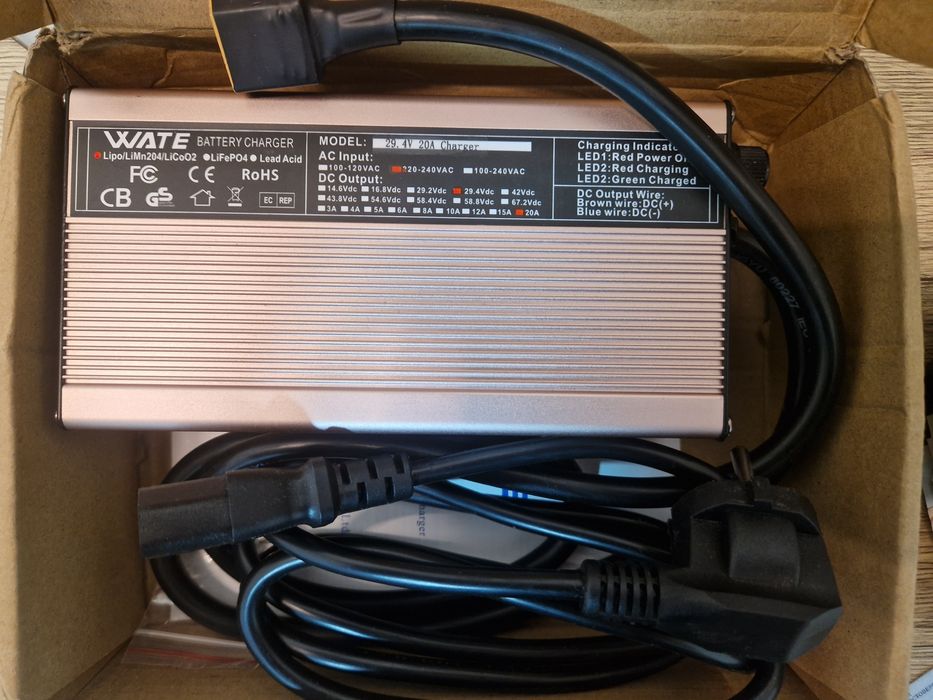 Încarcător baterii lithium-ion 29.4v 20A 7s