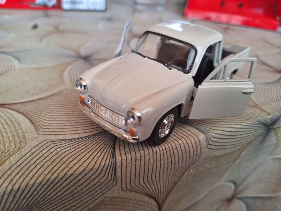 Метални колички с екстри