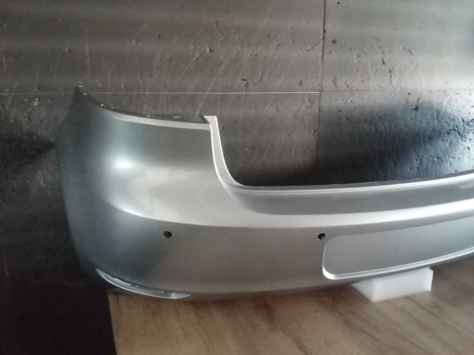 Bara spate VW Golf 6 CU SENZOR Hatchback Gri LA7W vopsita 2008-2012