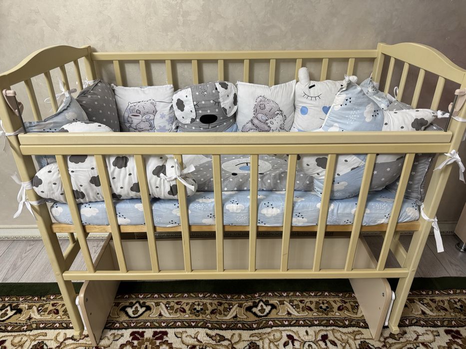 Детская кровать-кочалка