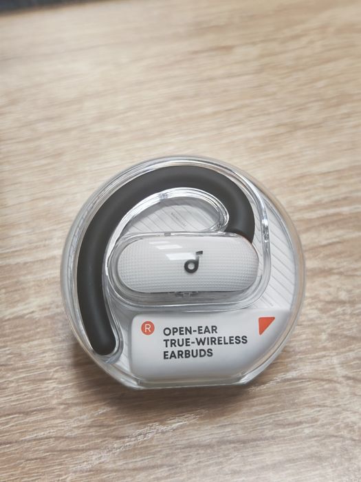 Наушники Soundcore v40i