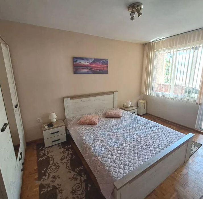 Дава се под наем Двустаен апартамент в Варна, Колхозен пазар - 55 кв.м за 473.79 € - Снимка #3