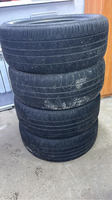 Продам резины 275/50/21