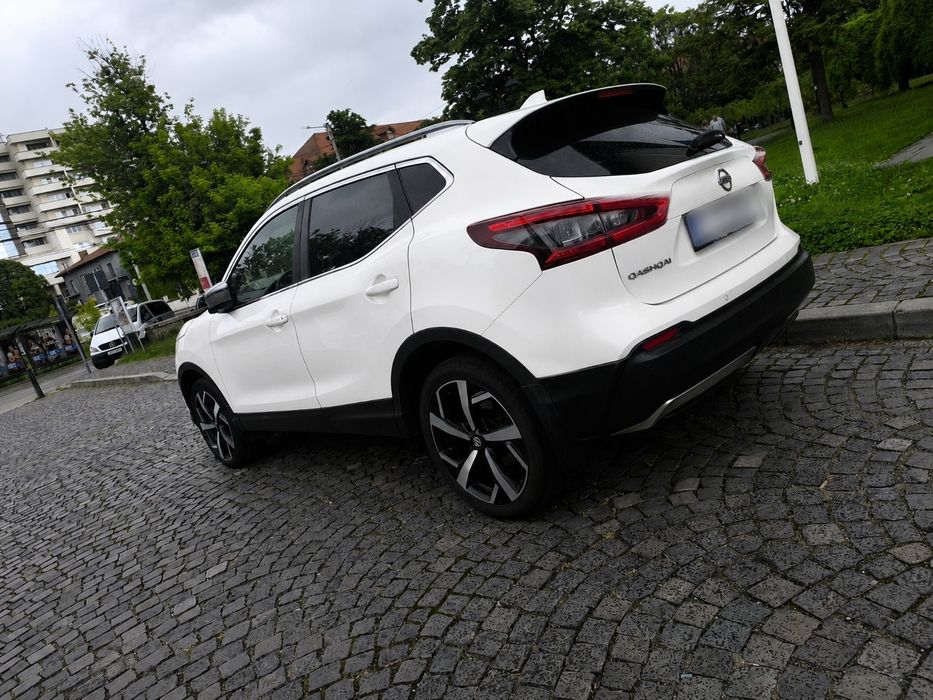 Nissan Qashqai j11 tekna plus 1.5 diesel fara ad blue.