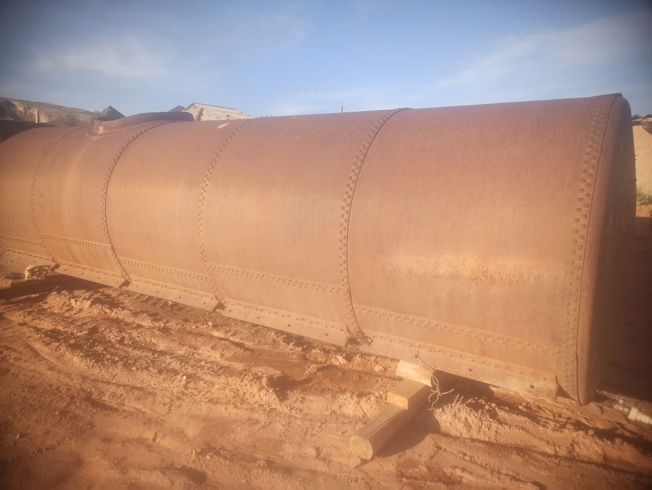 Ёмкость 15 куб сув ёки бошка суюклик учун