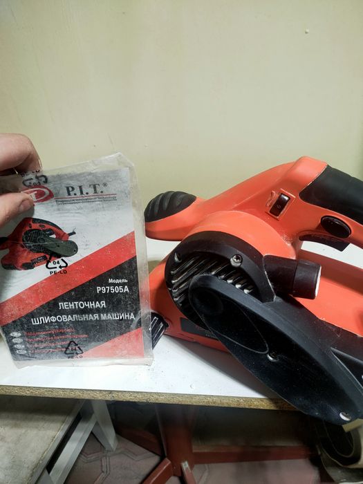 Продам лентачную машинку