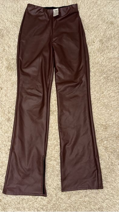 Штаны из экокожи клеш