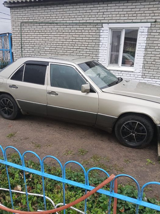 Продам w124. Торг