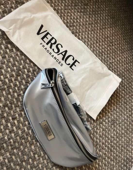 Versace паласка – чанта за кръста