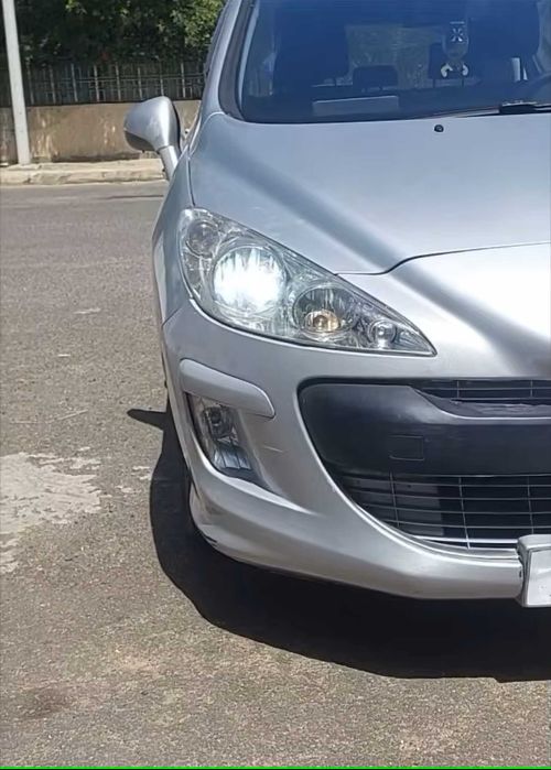 Автомобилни CANBUS LED крушки H1 H4 H7 H11 светлини фокусиран CSP чип