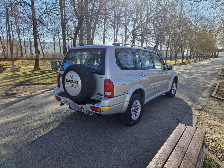 Suzuki grand vitara xl7