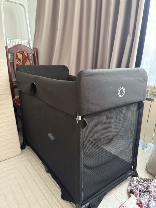 Продам Манеж Bugaboo