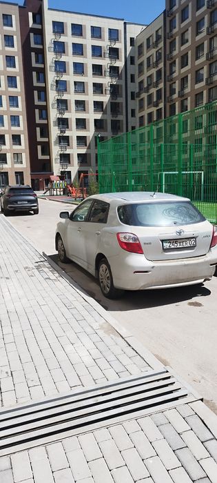 Продам Тойоту матрикс