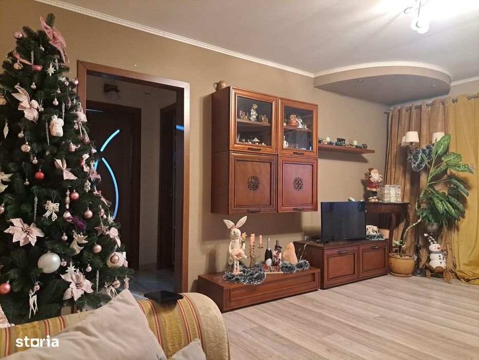 Apartament 3camere Craiovita,75 mp,3/10 cu lift