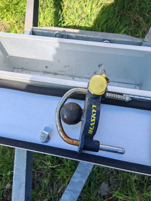 Remorcă 750kg zona mare de incarcare