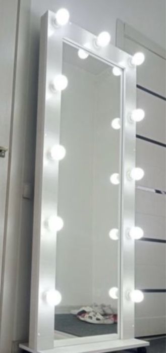 Продам зеркало напольное