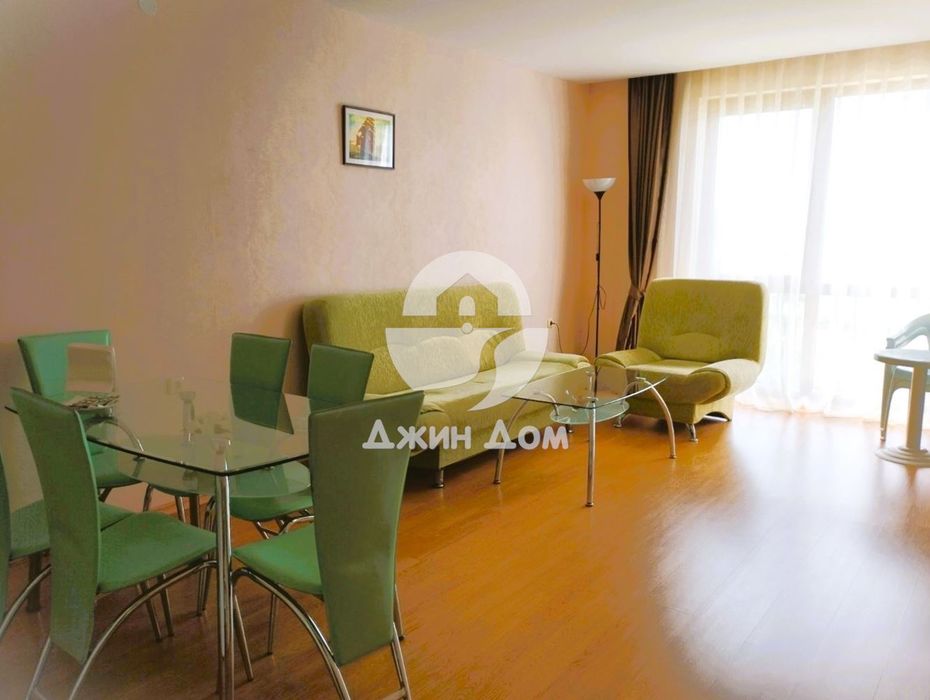 Продава се Тристаен апартамент в Свети Влас - 110 кв.м за 2046 €/кв.м - Снимка #1