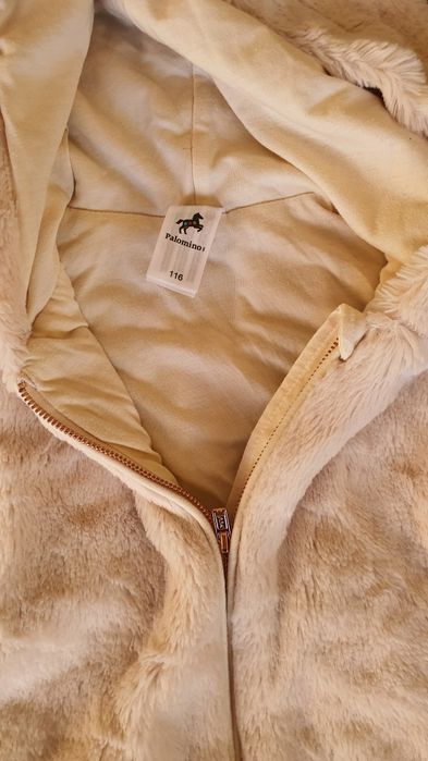 Отличен пухкав елек Palomino 116 см.