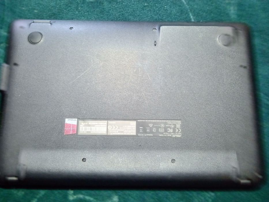 ASUS  noutbuk narmalniroq telefonga obmen asosan iphone 8+ DAN balandi