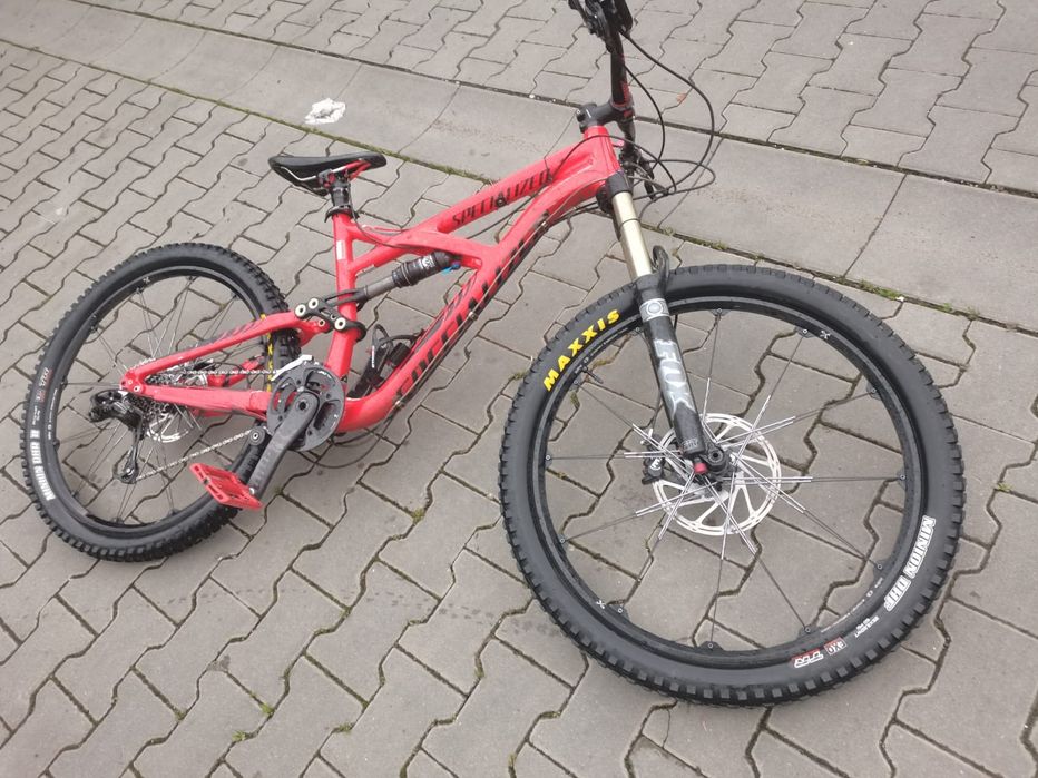 Vând Specialized Stunt Jumper FSR
