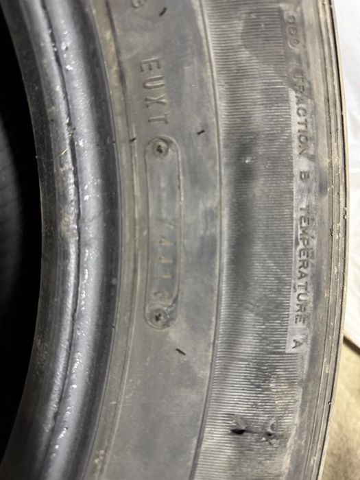 Продом шины на Прадо б/у