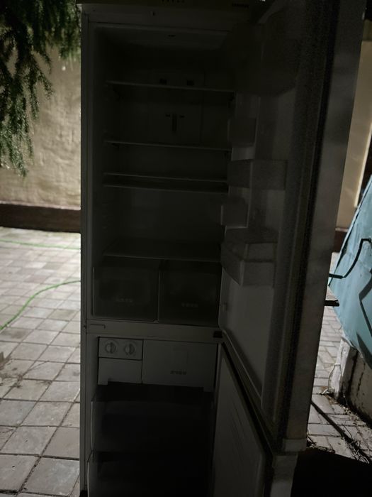 Холодильник самсунг б/у
