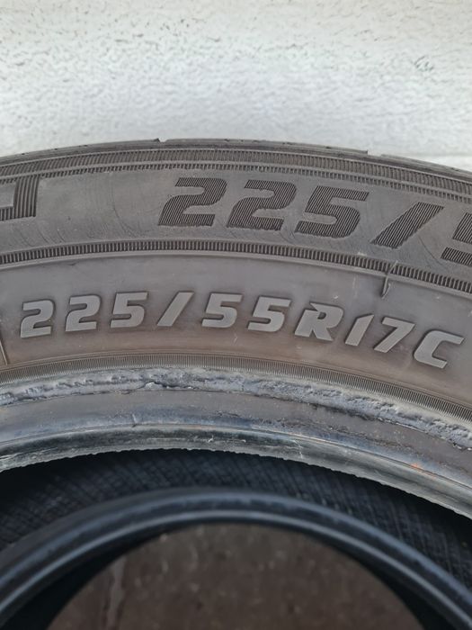 Зимни гуми за Бус 2 броя RADAR Argontine 225 55 R17 C дот 2624