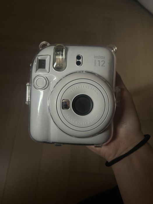 Продам instaX мини 12