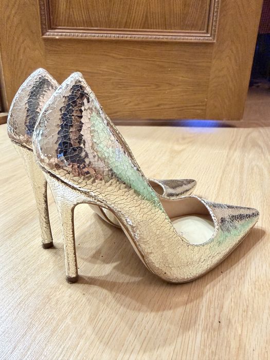 Туфли вечерние блестящие