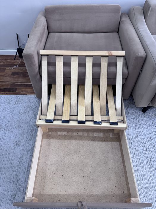 Продам диван и кресло