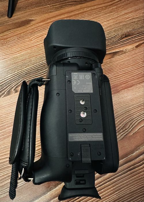 Canon xa11 видеокамера