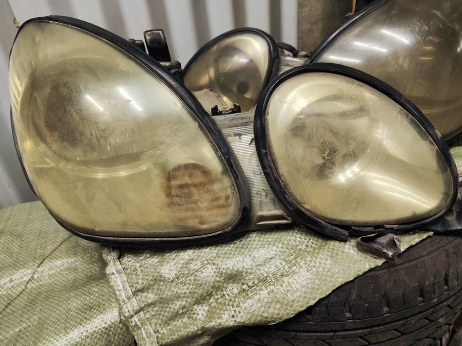 Фары на lexus gs300 160