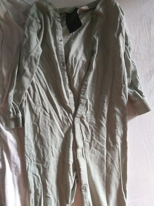 4 pijamale, marime 92