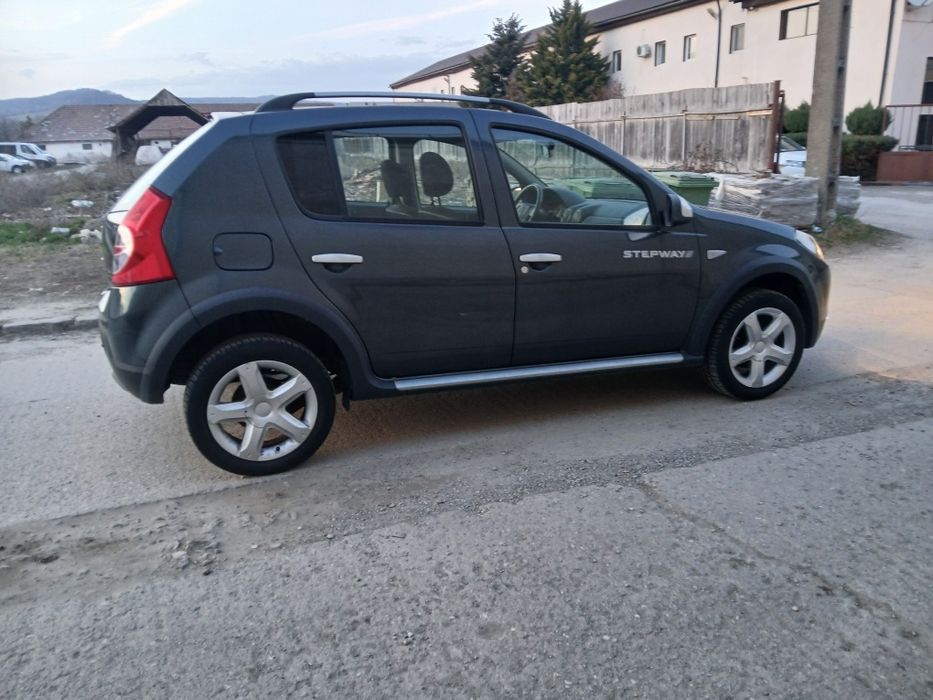 Dacia Sandero stepway 1.5 diesel € 5