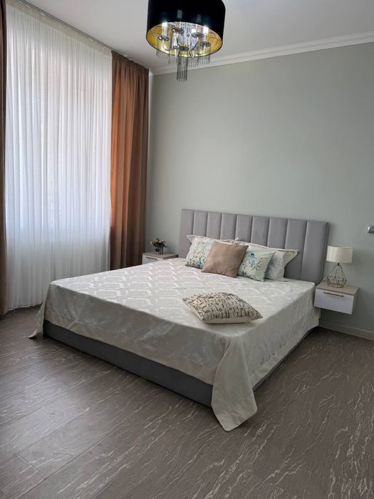 Продаю Новостройка Кадышева 2/1/8 Мебель+Техника. Цена: 72.000 у.е