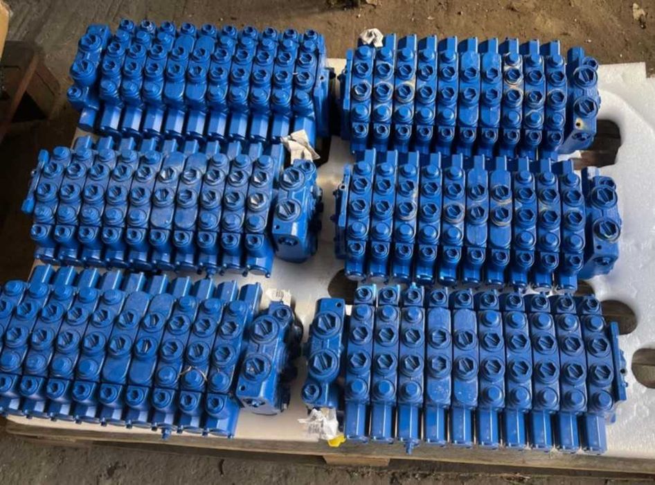 Distribuitor Hidraulic Bosch Rexroth JCB 334/V6000 334/V6001