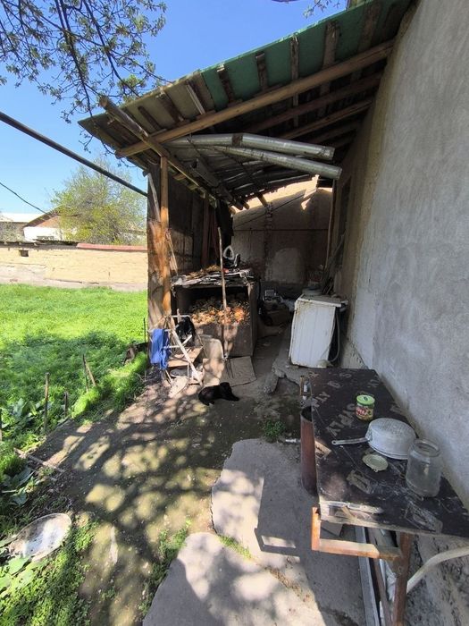 Продам 6,2 сотки в янгихаетском районе. Старые Сергели. В доль дороги.