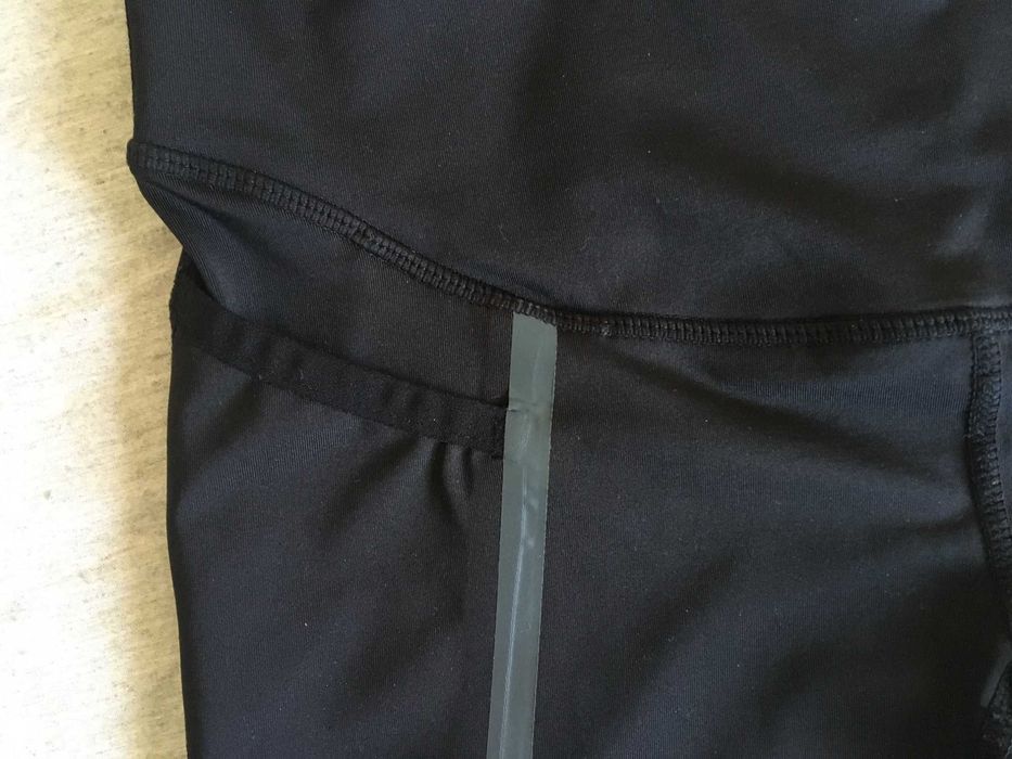 Къс спортен клин XS S черен с джобове / къси панталони за тренировка